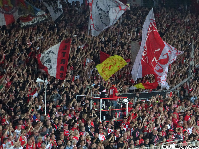 Fussball Soccer Calcio Co Union Berlin Dynamo Dresden 2 2 0 1