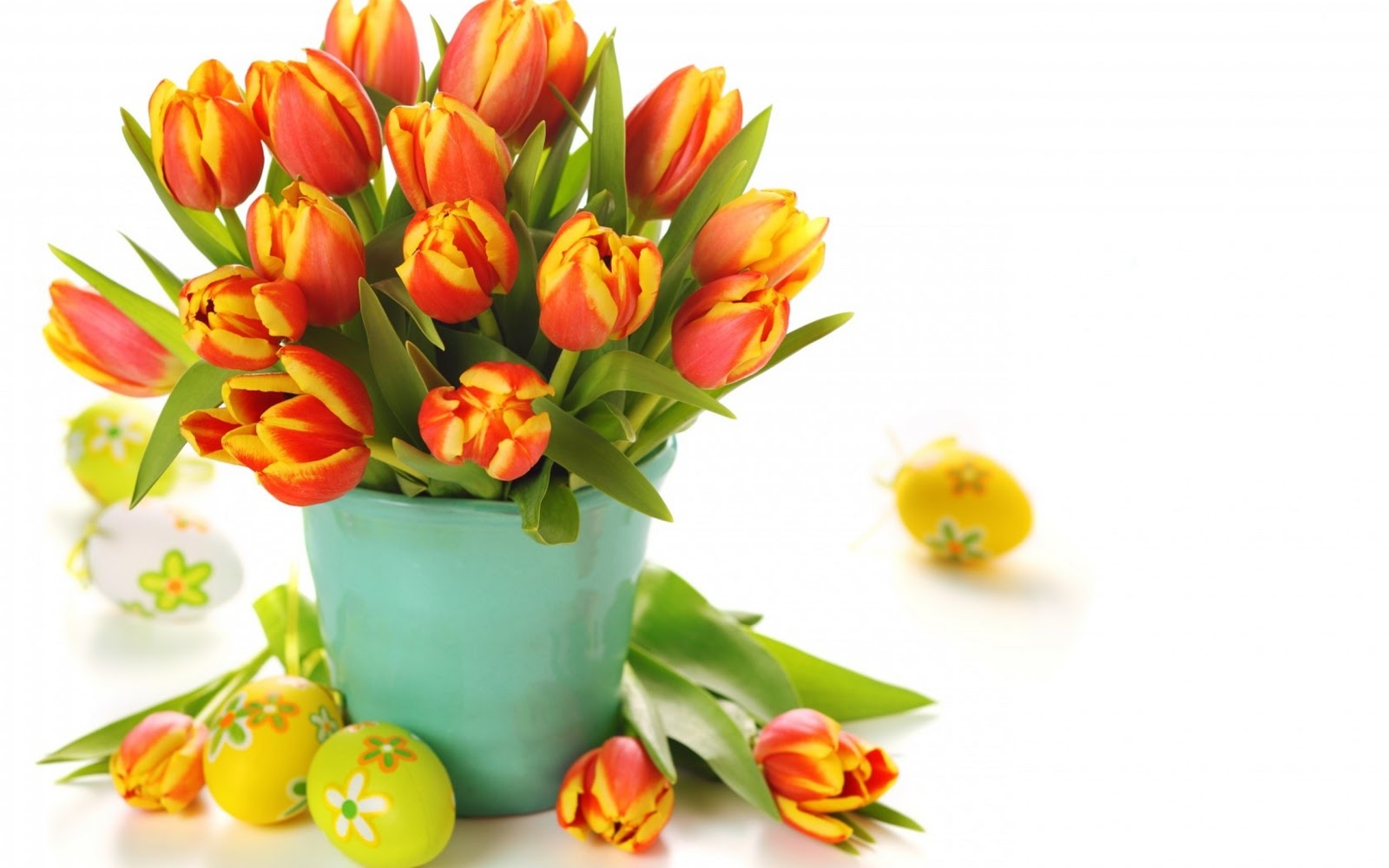 Tulips in Basket Wallpaper