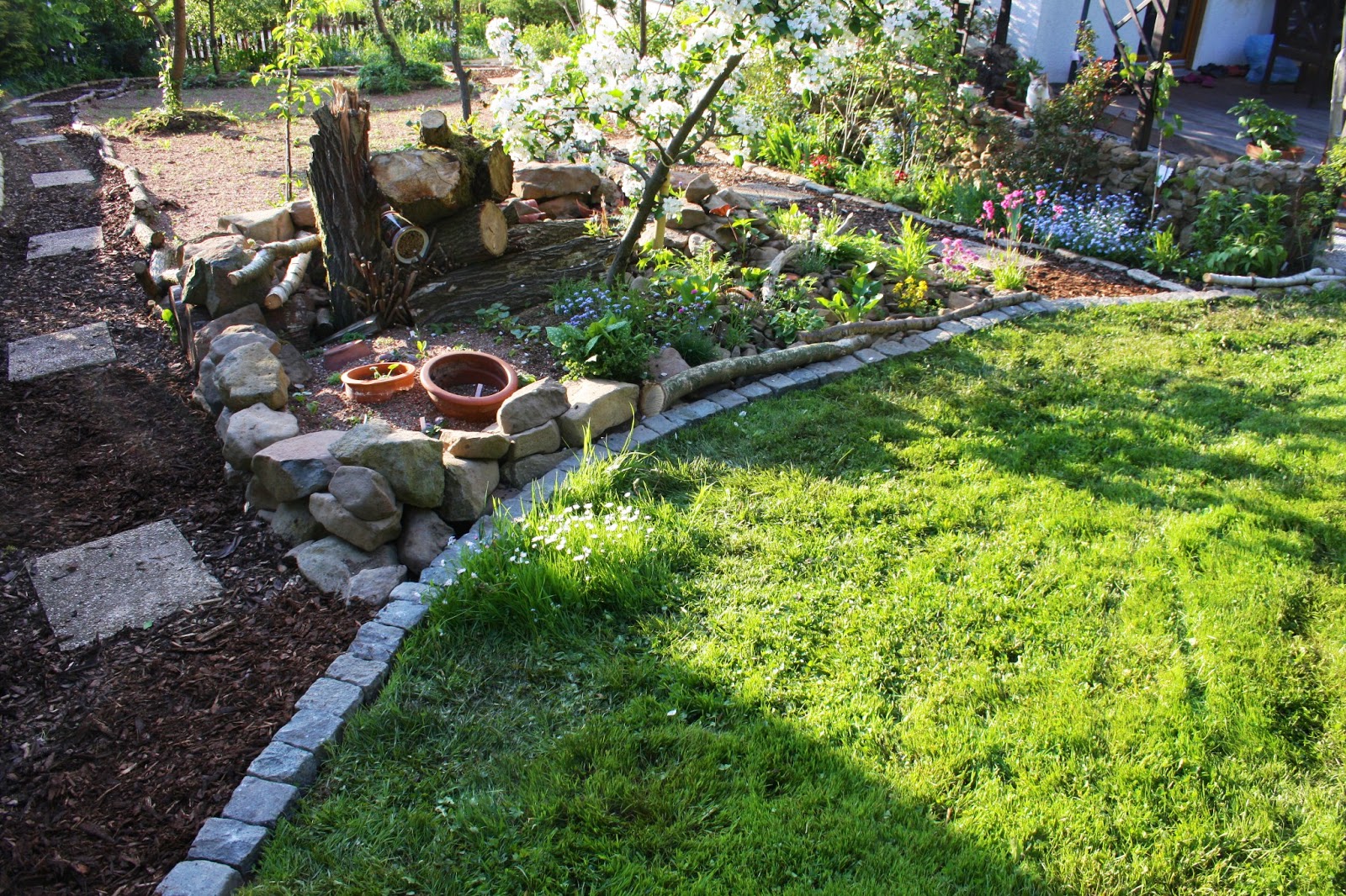 Wildes Gartenglück Der schönste Tag der Woche.......