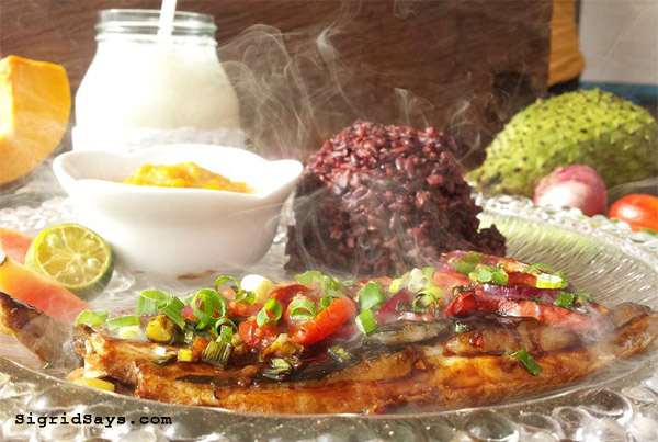 Bacolod restaurants - Merkado ni Maria Cafe - baked bangus belly