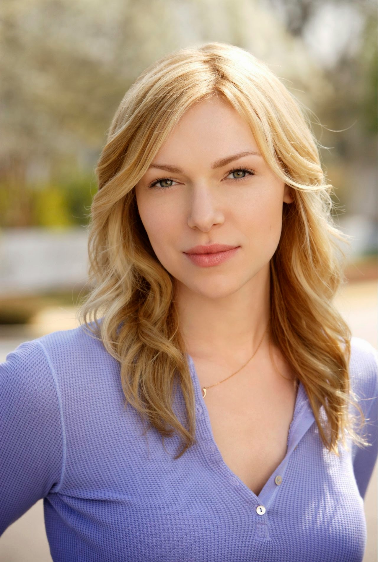 Laura Prepon summary | Film Actresses