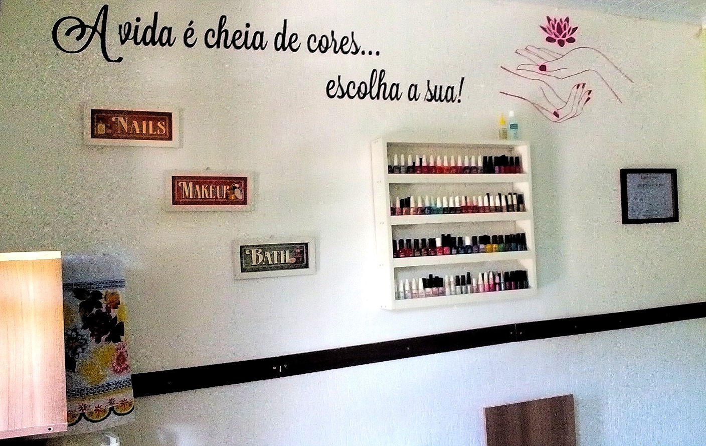 Bom Dia Piedade Esmalteria Miss Verniz A vida é cheia de cores