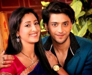 Kinshuk Vaidya Family Wife Son Daughter Father Mother Marriage Photos