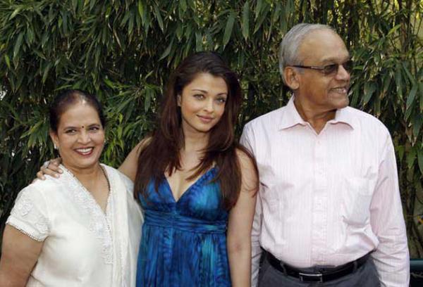 Aishwarya Rai Biography Profile Biodata Family Husband Son Daughter Father  Mother Children Marriage Photos