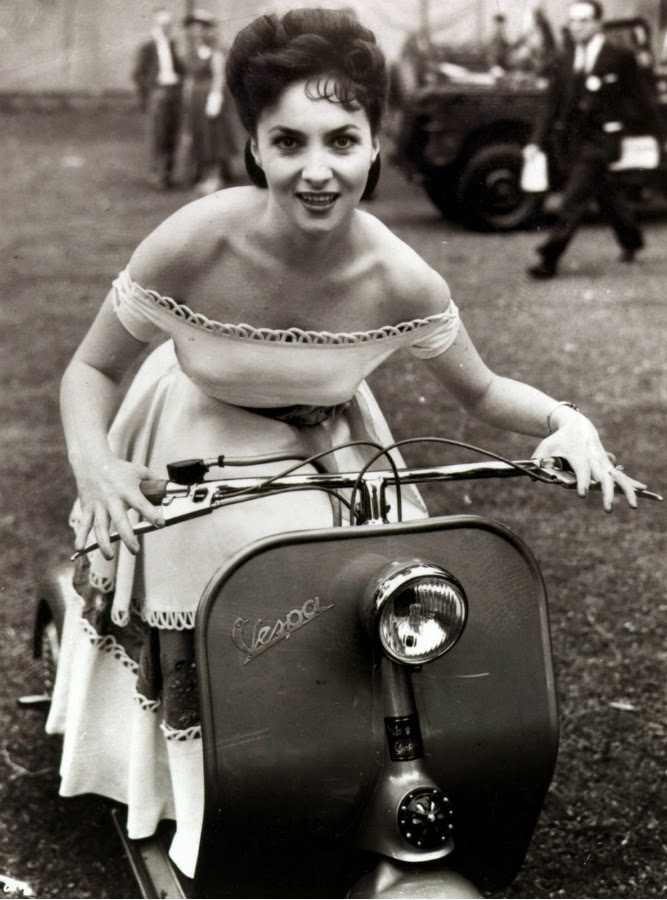Vespa Old Photos