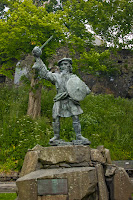 Bod Roy monument, Scotland. Памятник Роб Рою, Шотландия.