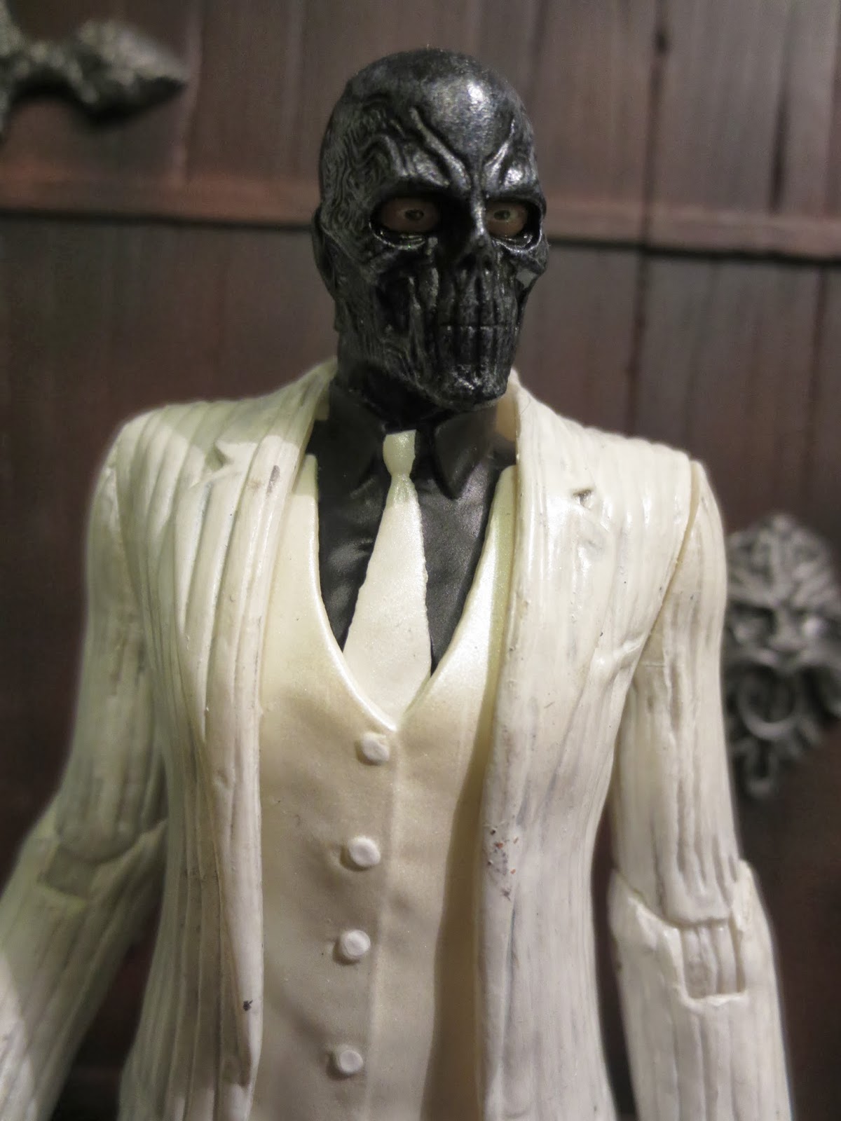 Action Figure Review: Mask from Arkham Origins by DC Collectibles