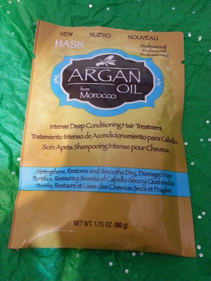 Put Your MakeUp On! Hask hair mask reviews!