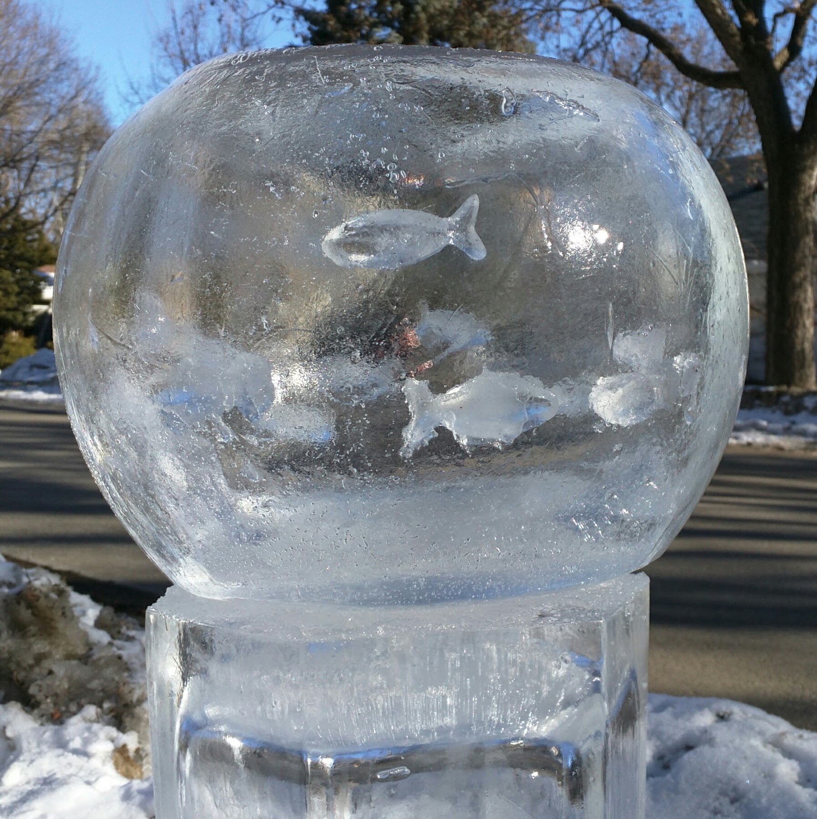 Ice Lanterns how to make and decorate them Wintercraft ice globe