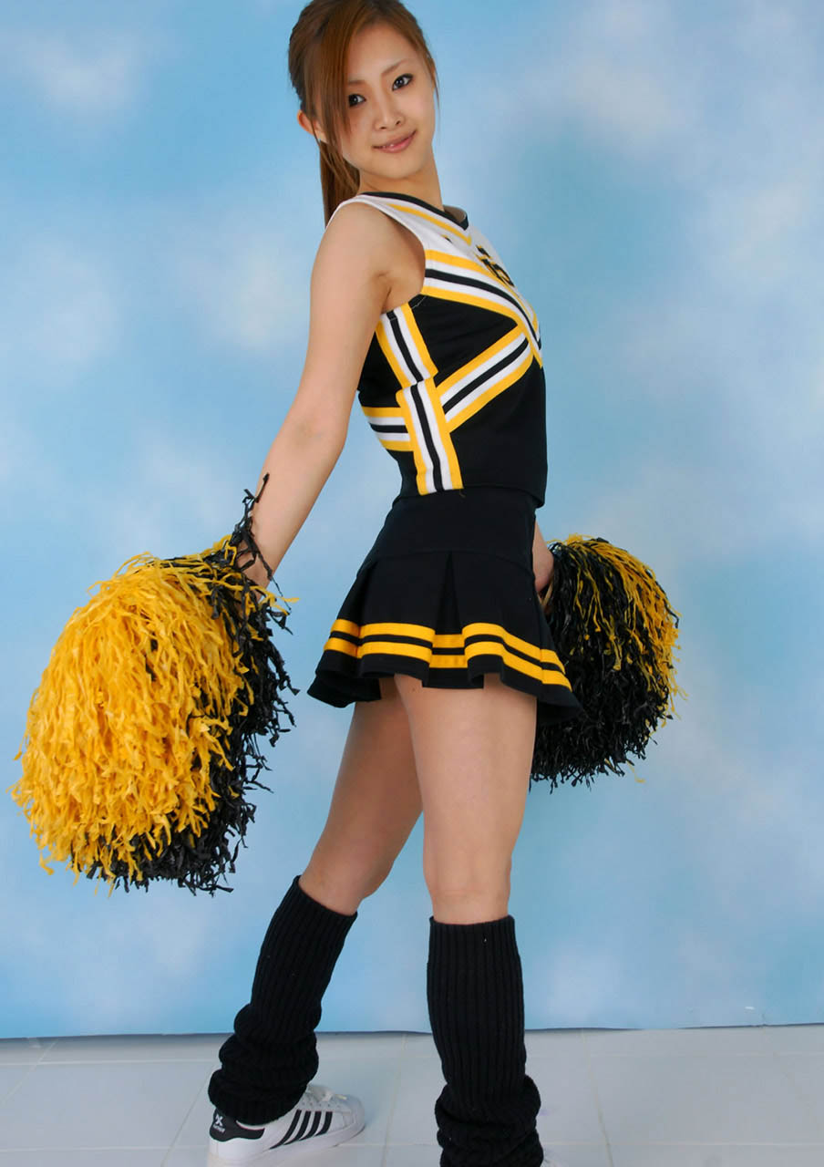 Asian Babes Suzuka Ishikawa Sexy Cheerleader Outfit
