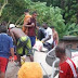 Prédio desaba, mata criança e deixa soterrados em Salvador