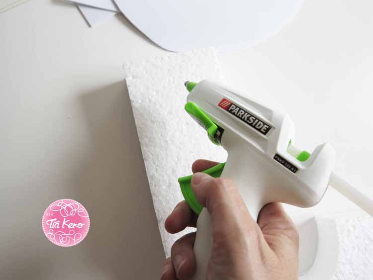 hacemos-una-manualidad-con-goma-eva