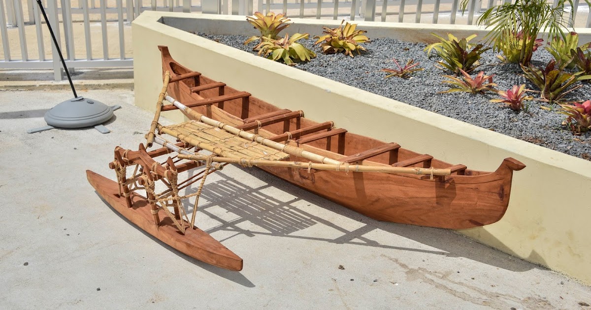 Woodcarving Hawaii. Authentic Outrigger Canoes by Tevita Kunato A