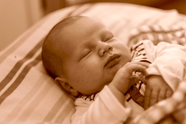 Baby Lässt Sich Nicht Ablegen Wann Hört Das Auf Mein Baby wacht ständig auf und lässt sich nicht ablegen
