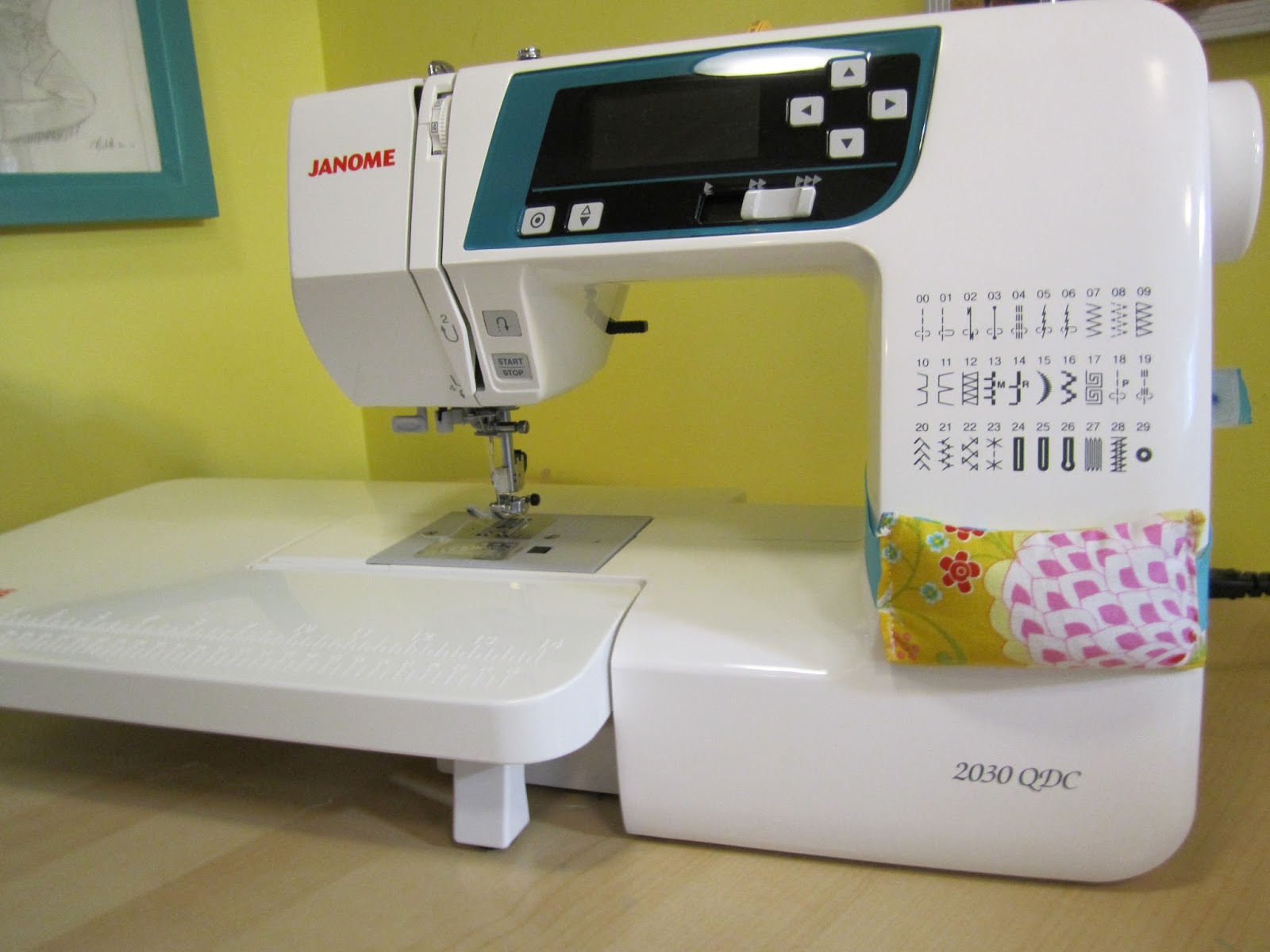 приставной столик janome 6260