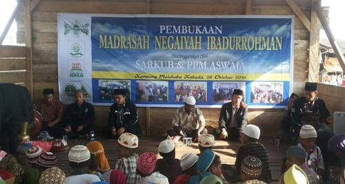 Di Pedalaman Papua, Para Pemuda ini Dirikan Madrasah Kuatkan PendidikanIslam