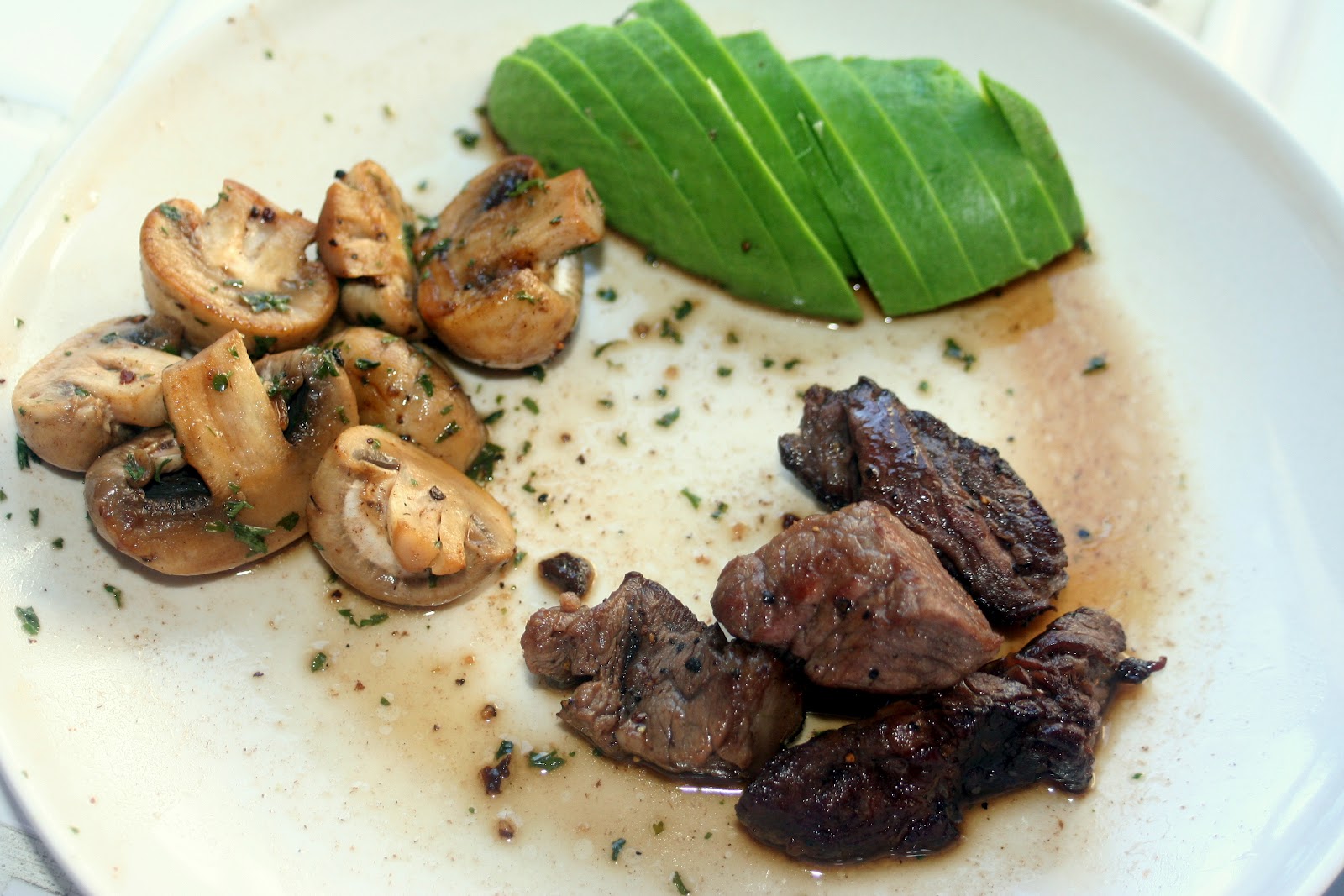 There's Brownies in the Fridge!*: Steak Tips & Mushrooms