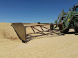 Cereal harvesting days... machinery has changed a lot / Cosecha de cereales... mucho ha cambiado la maquinaria