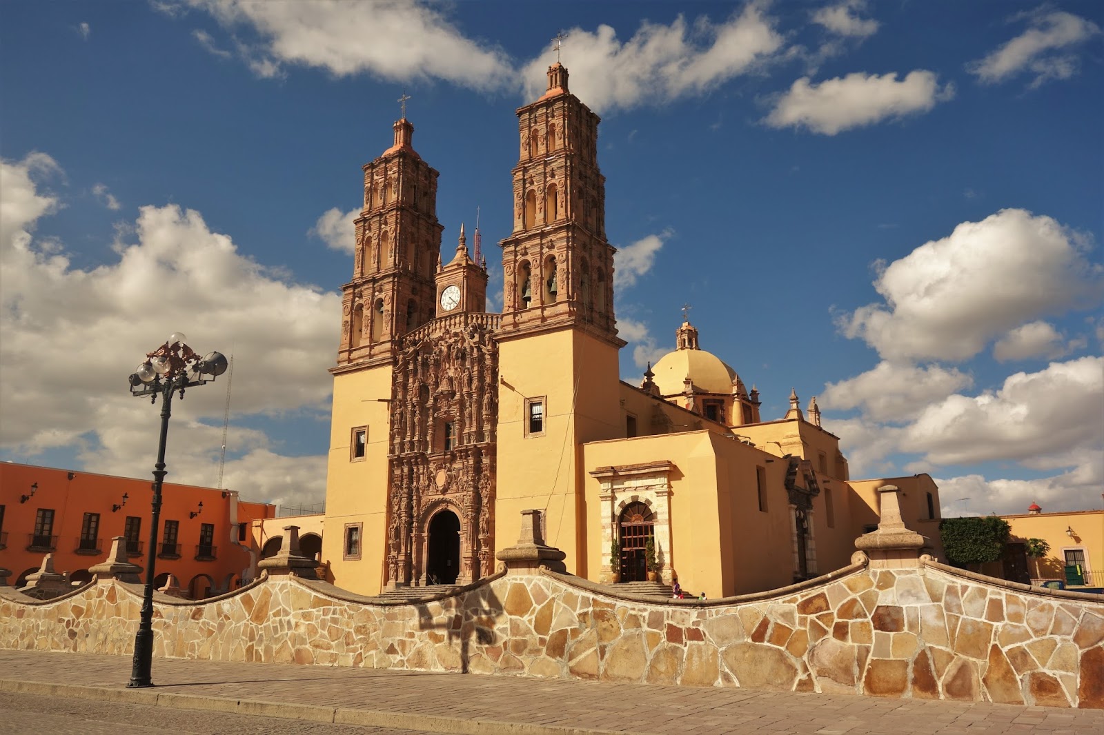 Dolores Hidalgo Cuna de la Independencia Nacional, Guanajuato. MochileroMX Dolores Hidalgo Cuna de la Independencia Nacional, Guanajuato. MochileroMX