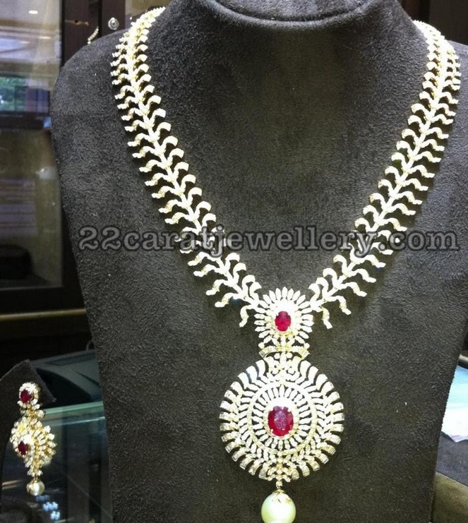 Very Nice Diamond Necklace Jewellery Designs