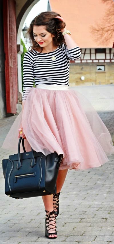 Street style | Striped top, pink tulle skirt, handbag, heels | Just a ...