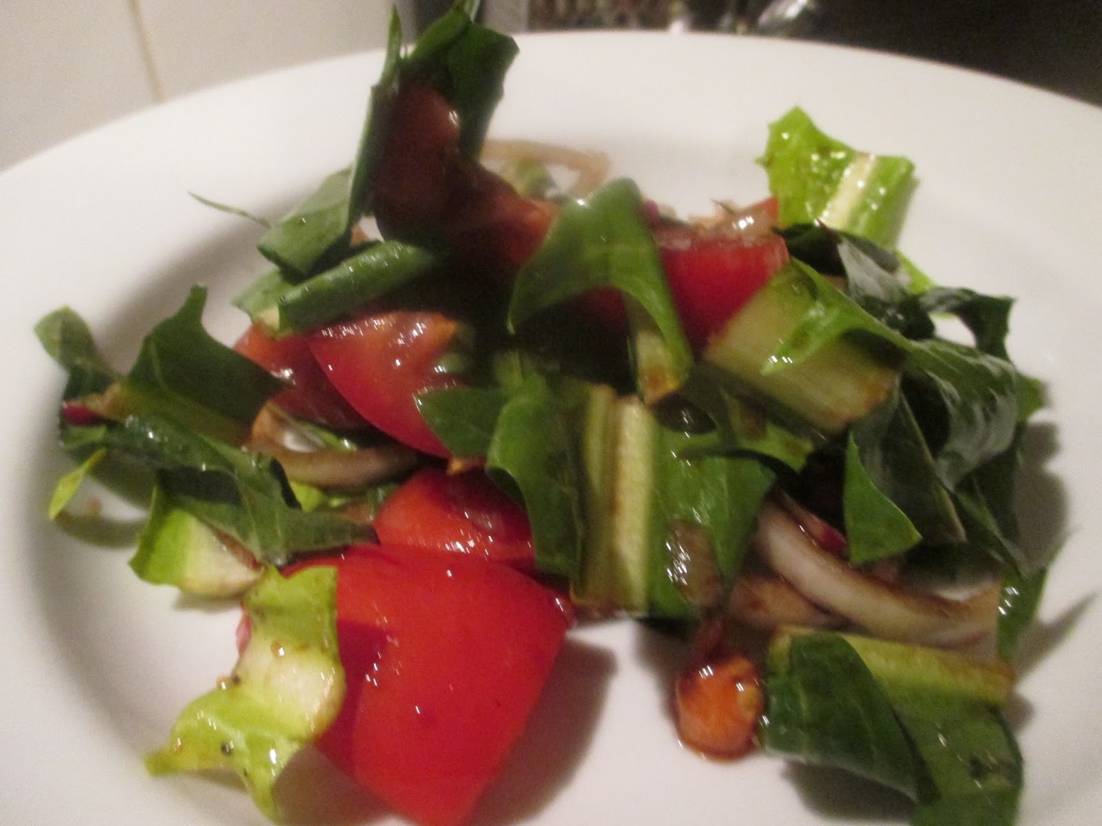 Löwenzahnsalat mit Balsamico – glatzkoch.de