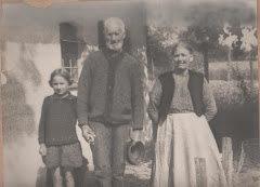 5.011.Ole Pedersen (1839-1926) med familie ca.1890