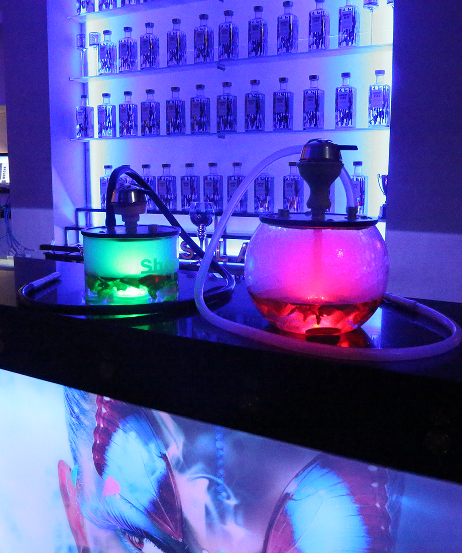 Lounge land. Nemo restaurant lounge турция. паб интерьер. кафе барселона брянск. ресторан гонконг спб.