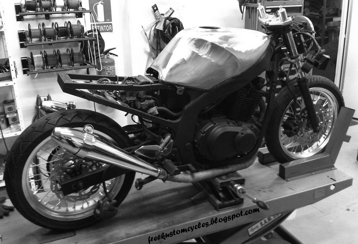 TheCafeRacerCult Suzuki GS 500 Cafe Racer