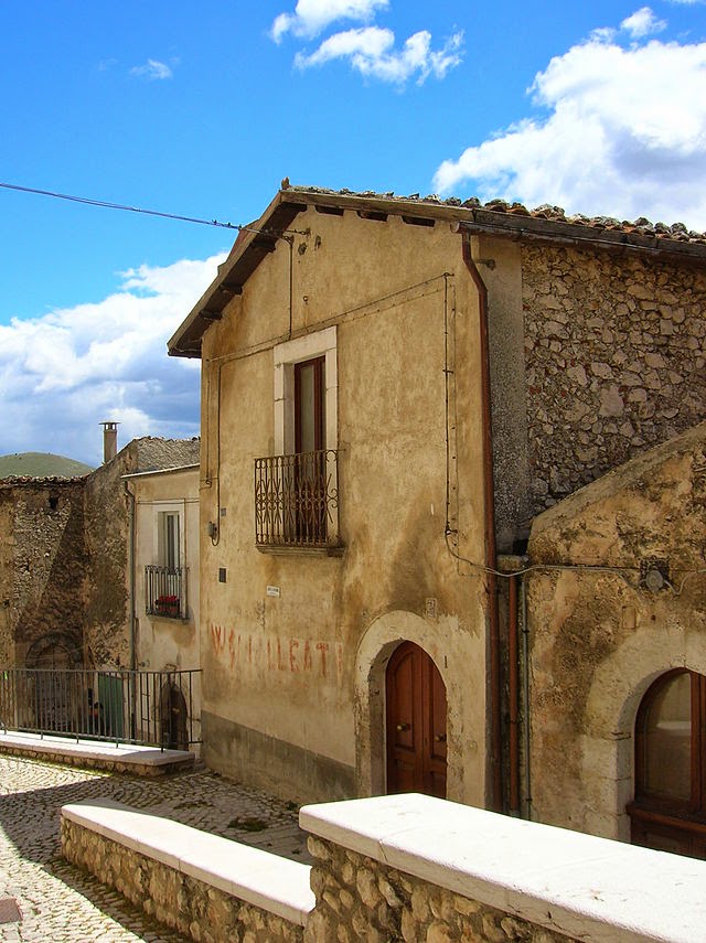 Mad About MG History DISCOVERING THE PATH TO THE PAST...AND BACK by Eden Unger Bowditch