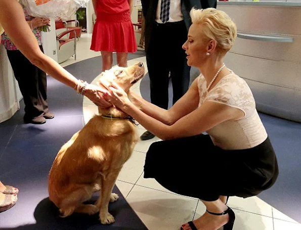 Princess Charlene of Monaco Visited 'A Quietudine' Retirement, Nursing Home/Center in Monaco, Princess Charlene style-Fashion