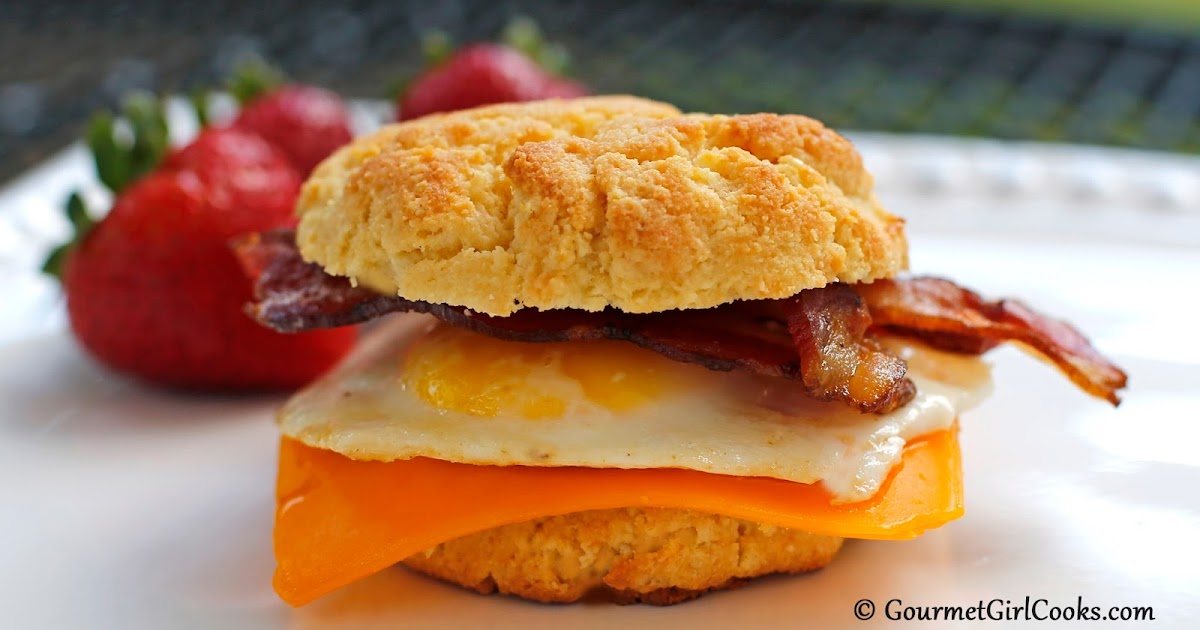 Gourmet Girl Cooks Low Carb BaconEggnCheese Breakfast Sandwiches