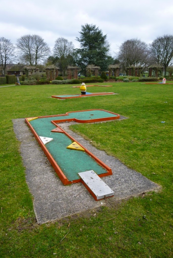 Mini-Golf in Tamworth, Staffordshire