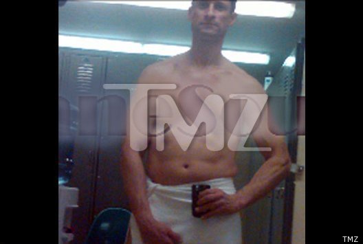 Learning life tips: Anthony weiner photo one ugly weiner