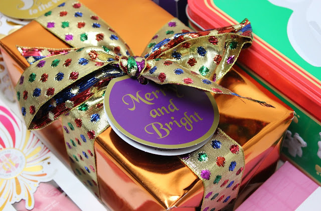 Smooth, soften and hydrate with Lush Merry and Bright Gift Set