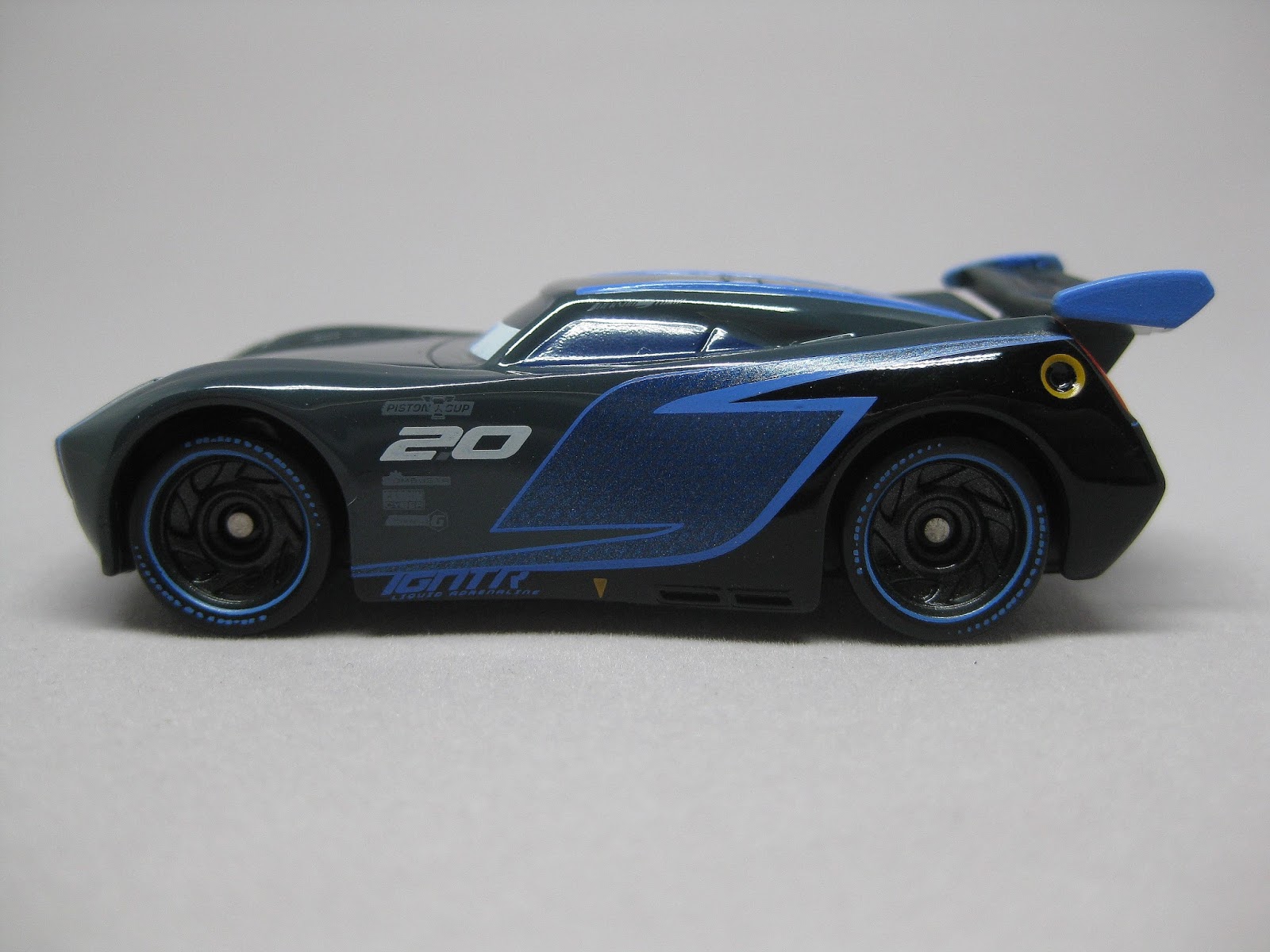 jackson storm tomica