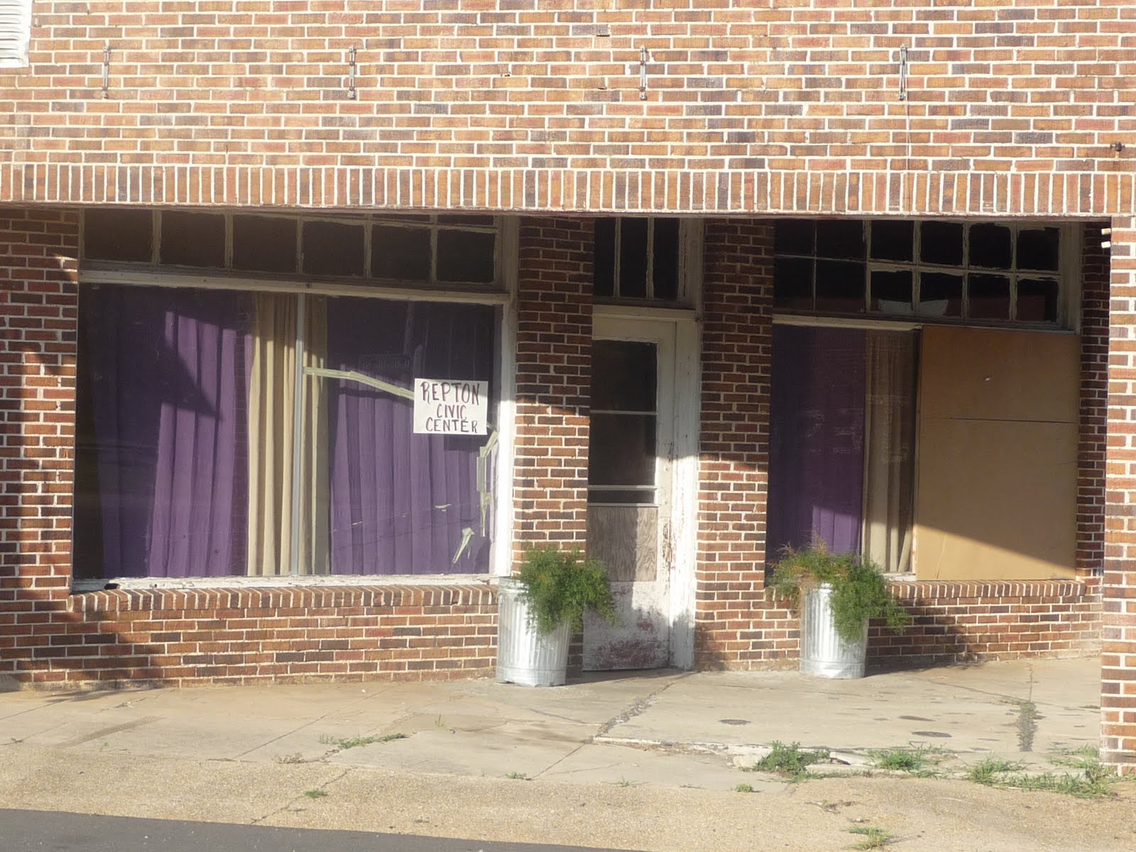 seniors walking across america DAY 210; EVERGREEN BELLEVILLE REPTON, ALABAMA