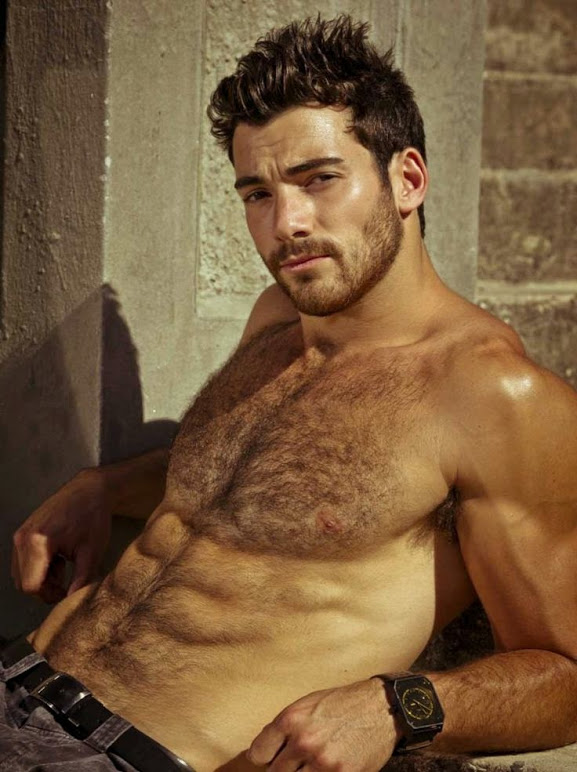 Hairy Men Pictures 32