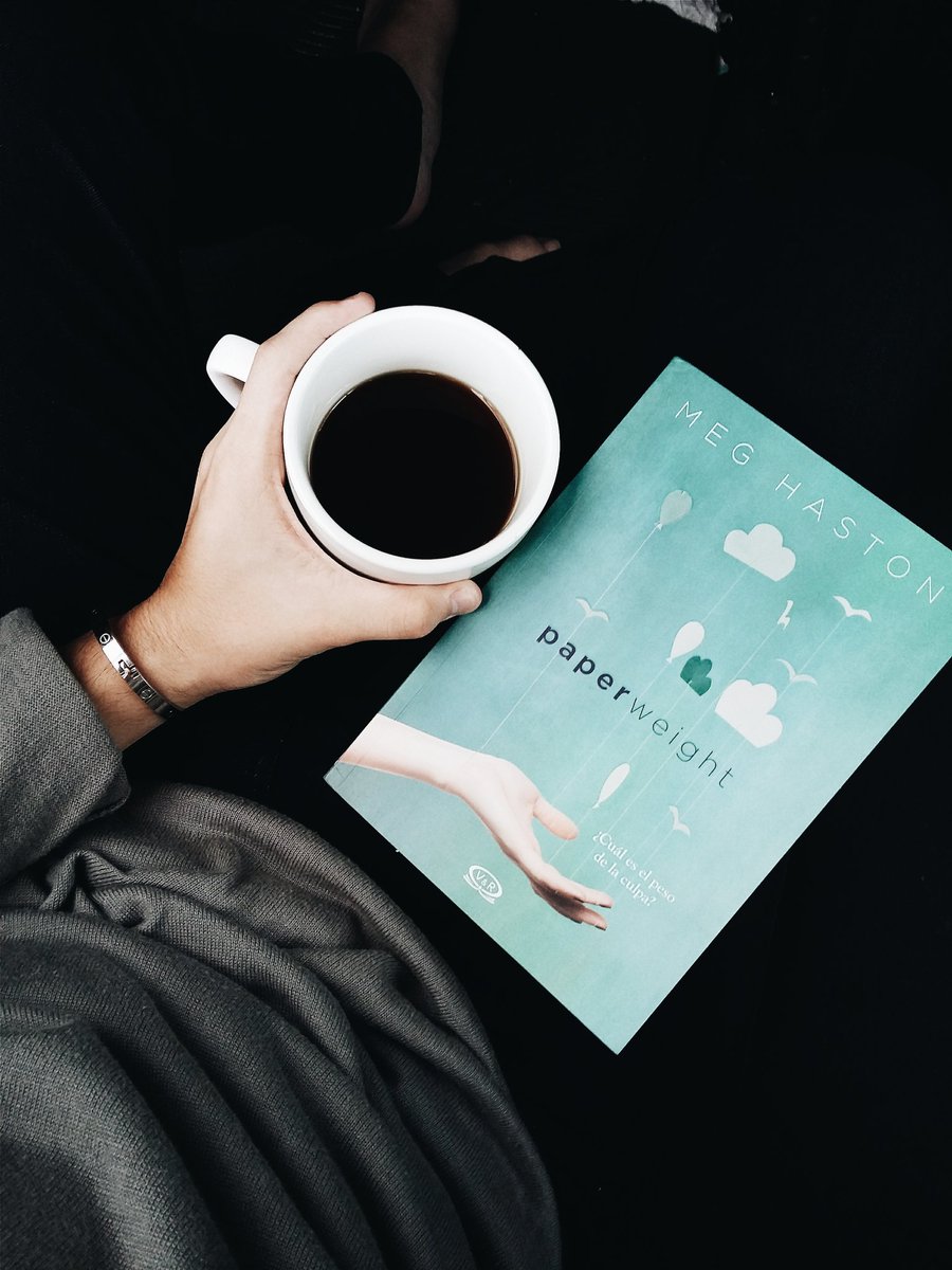 Paperweight de Meg Haston The Vanquish