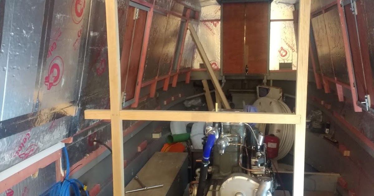 Narrowboat Calbourne Engine room bulkhead and electrics