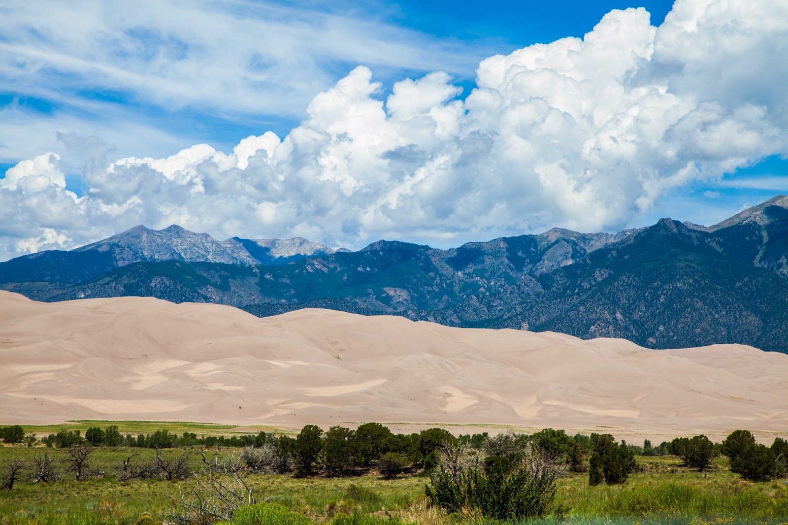 Walking Arizona Great Sand Dunes National Park