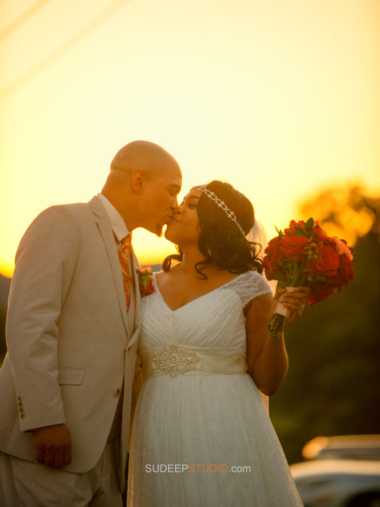 Countryside Rustic Wedding Sunset Wedding Photography - Sudeep Studio.com Ann Arbor Photographer
