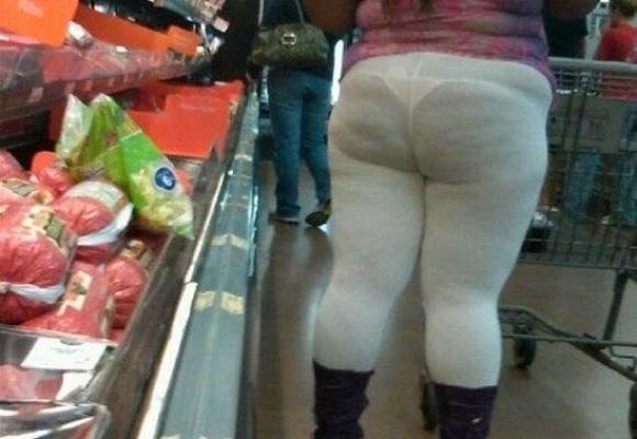 Bilderesultat for fat girl in leggings