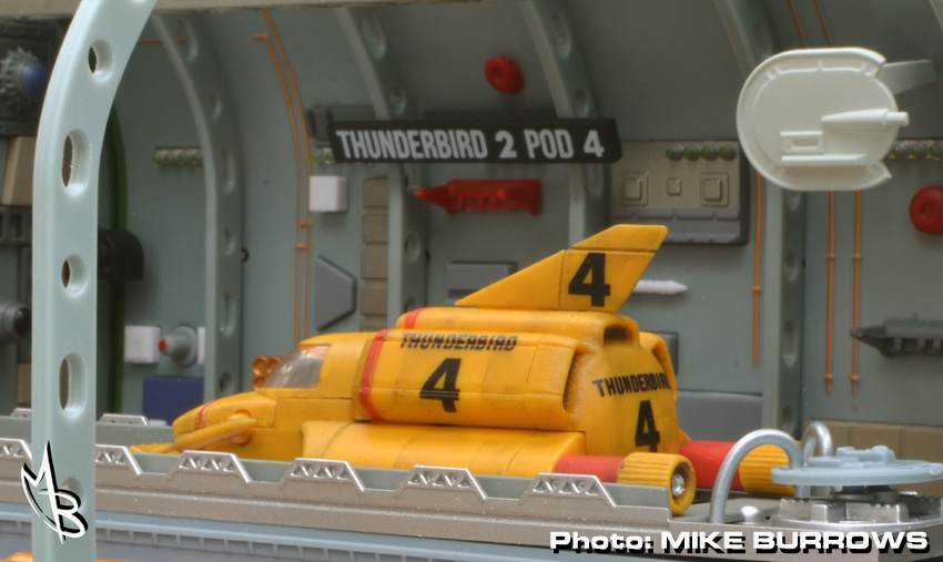 MOONBASE CENTRAL DEAGOSTINI MODEL SPACE THUNDERBIRD 2 PENULTIMATE PACK