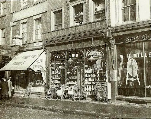 Houghton Street, 1908