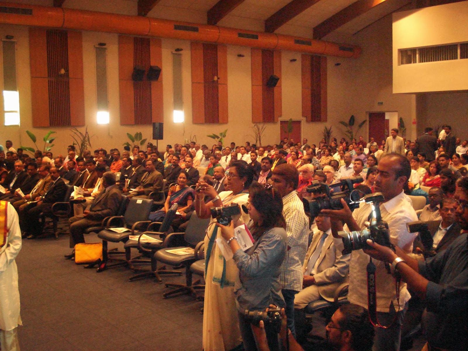 The Subry Govender Column TAMIL DIASPORA CONFERENCE CALLS ON