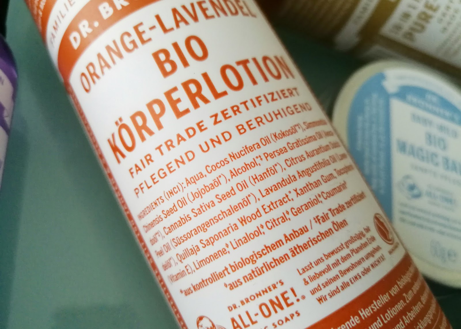 Dr. Bronner's 1 Seife für alles FLYINGHOUSEWIVES