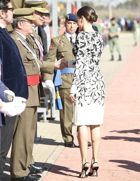 AGENDA PERSONAL DE LA REINA LETIZIA  (3era. parte - ) - Página 17 Letizia-5