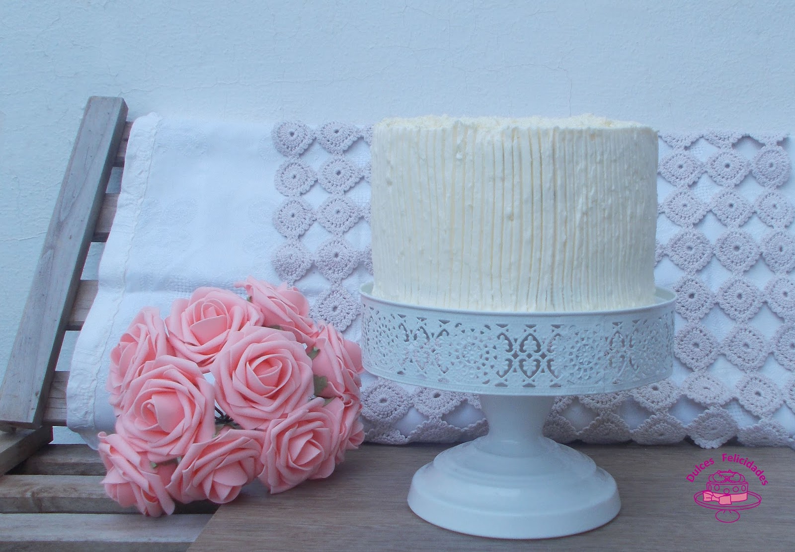 Dulces felicidades White cake (pastel blanco) y el 61 cumple de mi papi