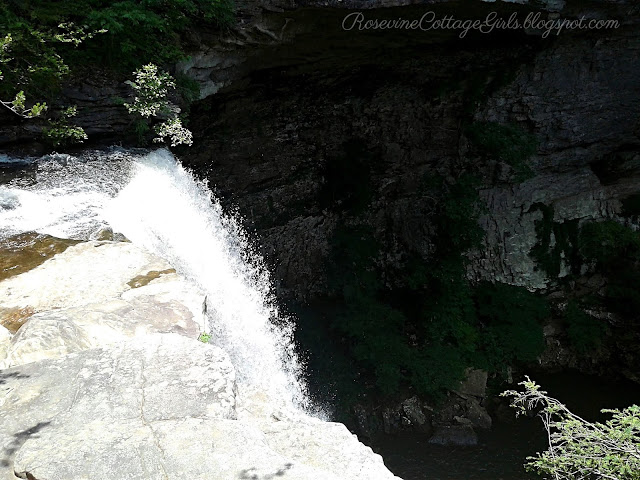 #OzoneFalls #TNWaterfalls #Travel #Tennessee #ExploreTN #TravelTN #TNStateParks #Waterfalls #Nature #Adventure #Hiking